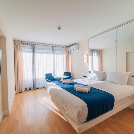 Orbi City Suite Batumi Exteriör bild