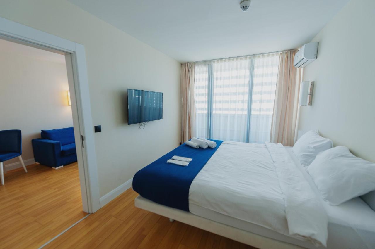 Orbi City Suite Batumi Exteriör bild